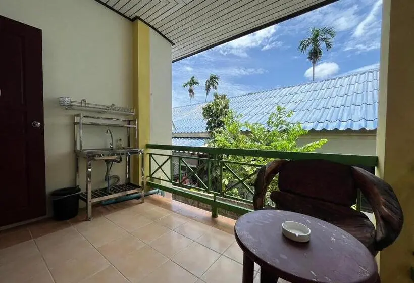 １ベッドルームハウス, Mae Somboon House