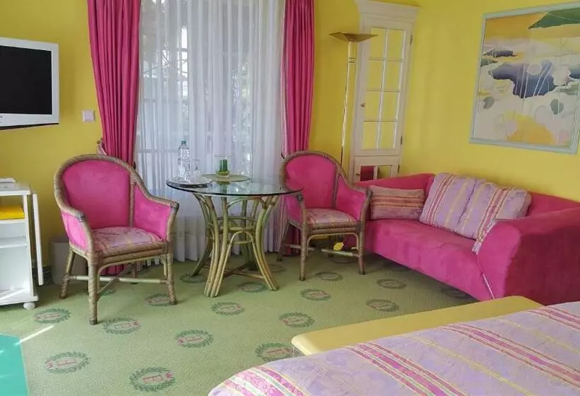 レイクビューデラックスルーム, Boutique Hotel Villa Am See