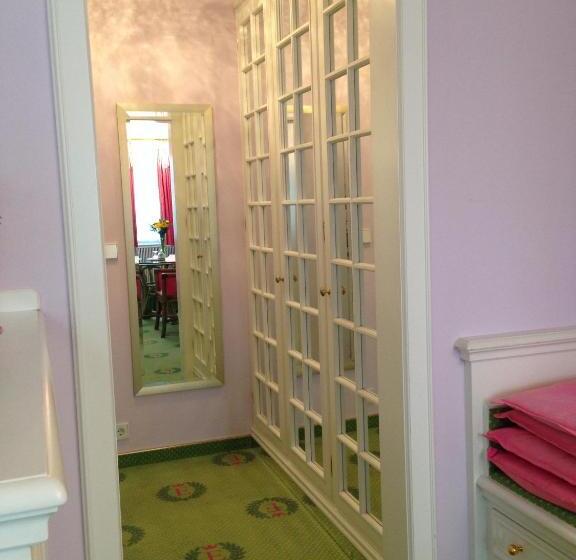 غرفة ديلوكس مطلة على البحيرة, Boutique Hotel Villa Am See