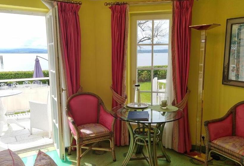 غرفة ديلوكس مطلّة علي البحر مزوَّدة بشُرفة, Boutique Hotel Villa Am See