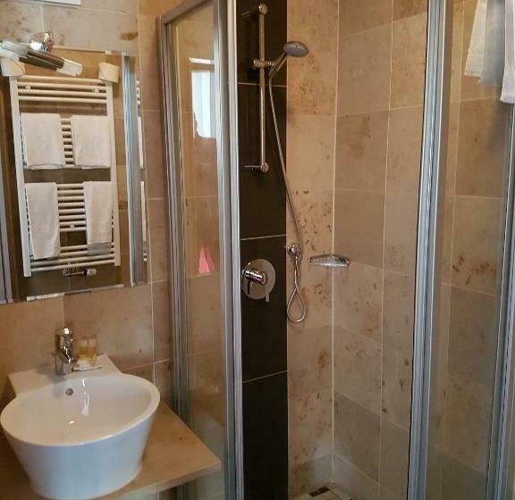 غرفة قياسية, Auwald