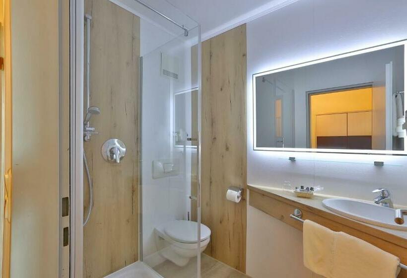 חדר סטנדרט, Bockmaier