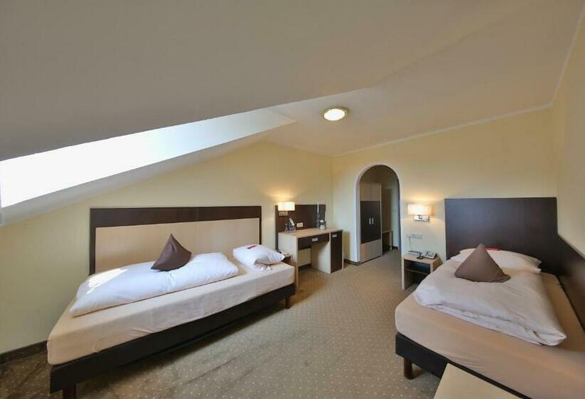 Номер Стандарт, Bockmaier