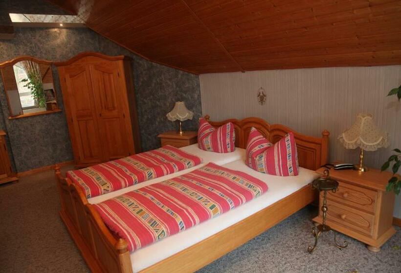 スタンダードルーム, Café Am Stift