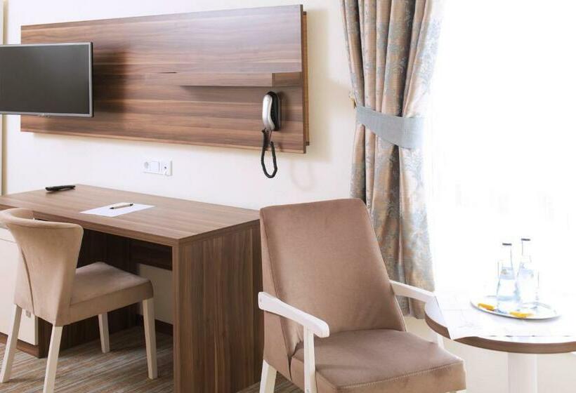 Номер Комфорт, Cityhotel Am Mckeeplatz