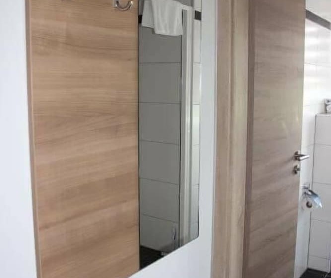 スタンダードシングルルーム, Elb Blick