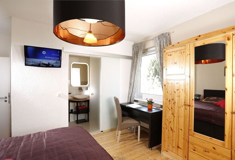 スタンダードルーム, Eternahof