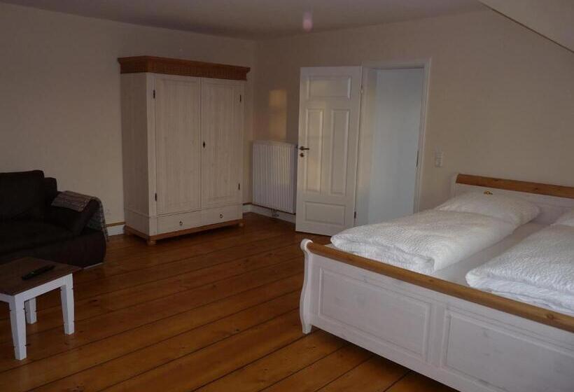 Suite, Gästehaus Unsere Stadtvilla