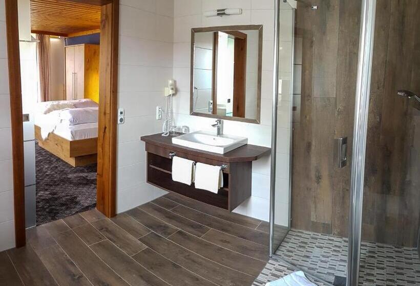 컴포트 트리플 룸, Gasthof Zum Oberen Wirt