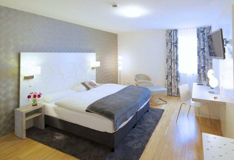 Номер Стандарт Индивидуальный, Karolinger Hof