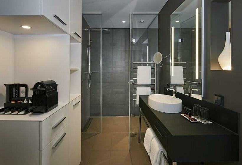 Номер Стандарт, Légère Hotel Bielefeld