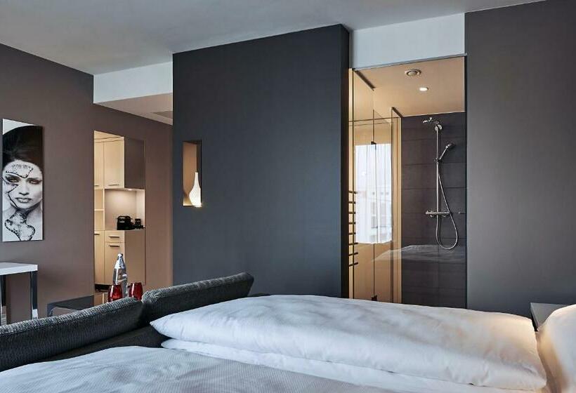 Номер Стандарт, Légère Hotel Bielefeld