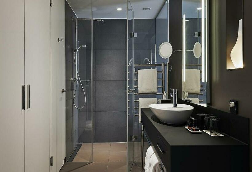 Номер Стандарт, Légère Hotel Bielefeld