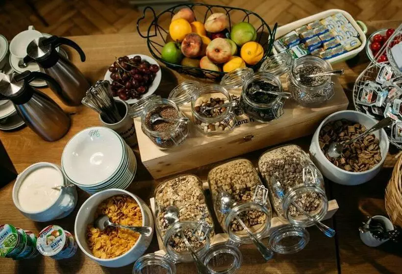 اتاق استاندارد چهار تخته, Müllerbräu