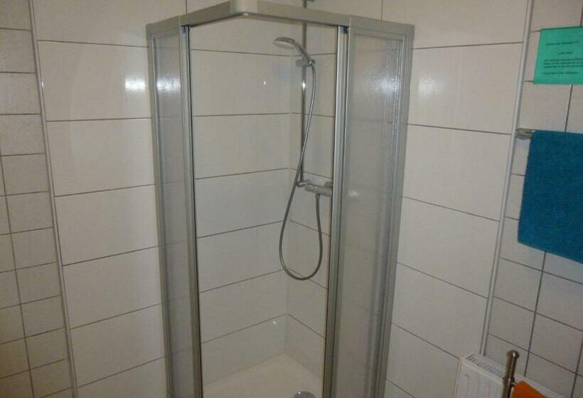 Дом 1 Спальня, Pension Am Peeneufer Ug