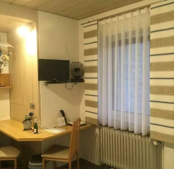 اتاق استاندارد, Pension Haus Wanninger