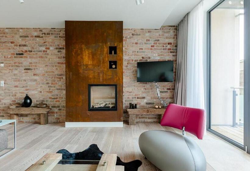 Junior Suite Vista Llac, Ringelnatz Insel