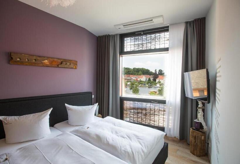 Superior suite with lake view, Ringelnatz Insel