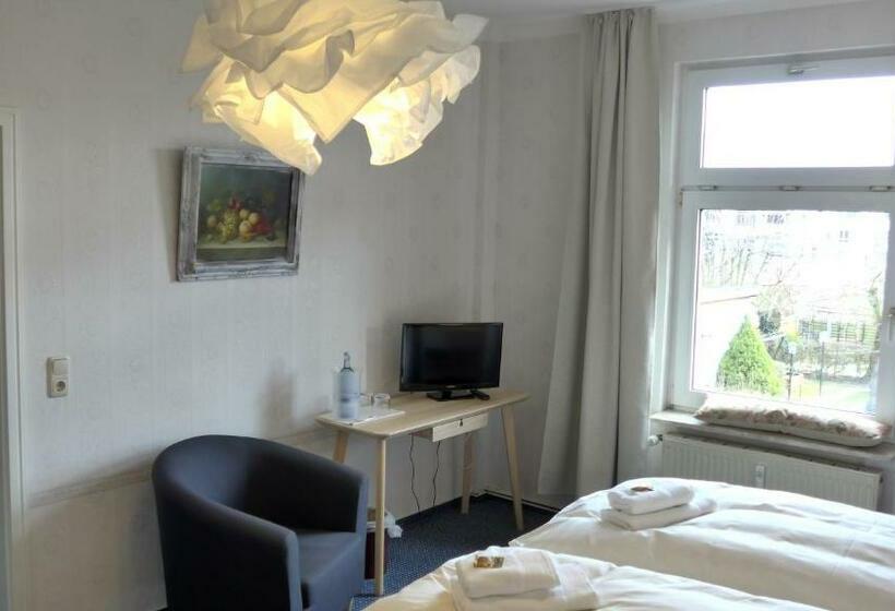 스탠다드 룸, Romantisches Hotel Zur Traube Schwerin