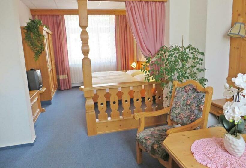 패밀리 스위트, Roseneck