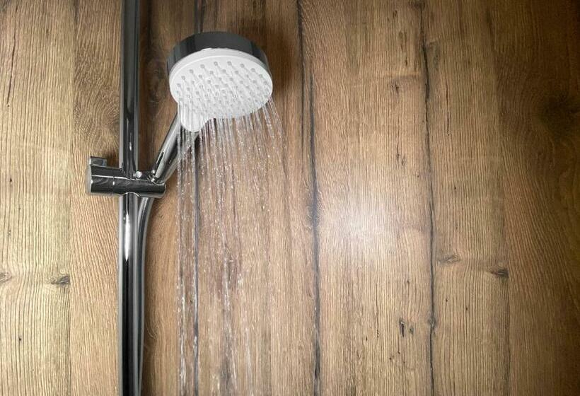 スタンダードルーム, Und Restaurant Bühlhaus