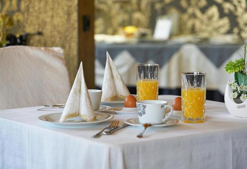 スタンダードルーム, Und Restaurant Bühlhaus