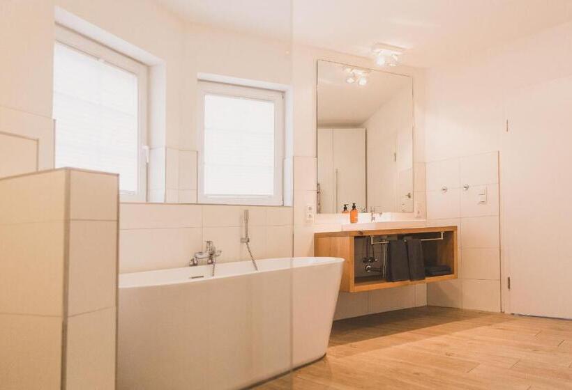 חדר סופריור עם מרפסת, Weingut Gehlen Cornelius