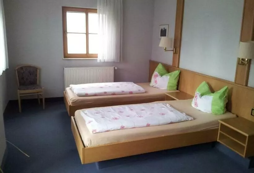 Standard-huone, Zur Frischen Quelle