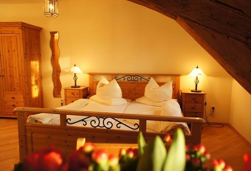 豪华房间, Zur Post