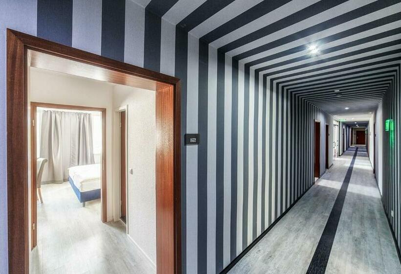 标准间, Sl Otel Budget