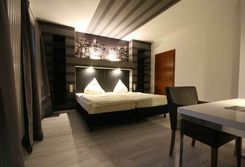 标准间, Sl Otel Budget