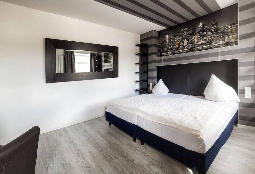 标准间, Sl Otel Budget