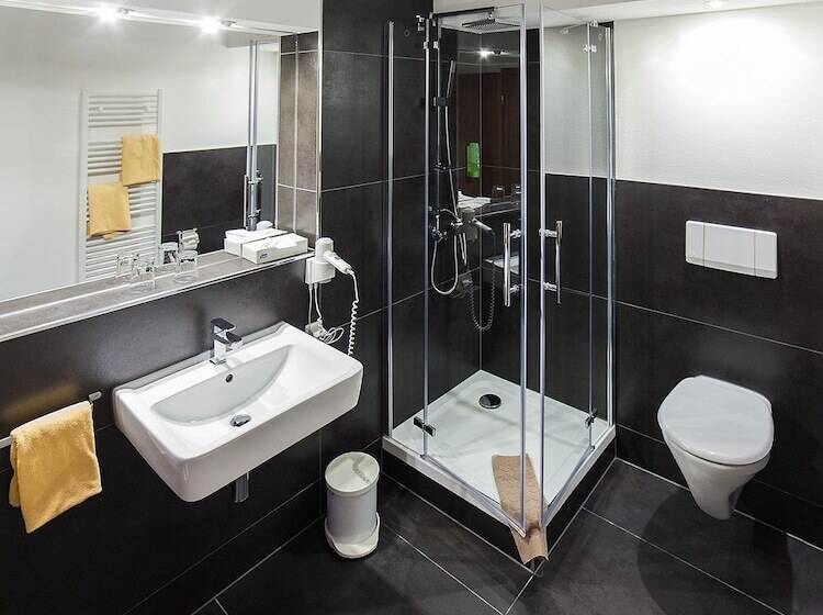 小型套房, Sl Otel Budget