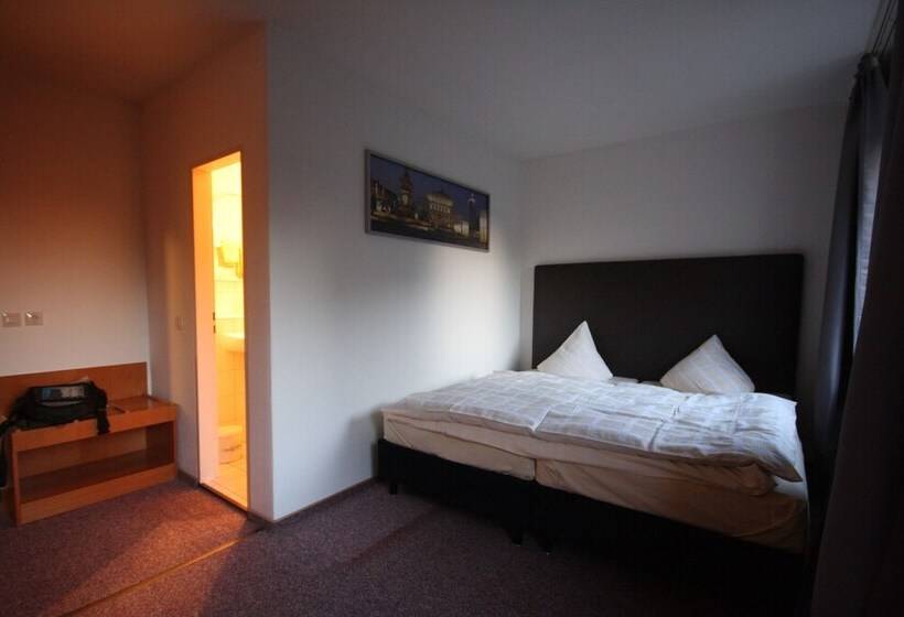 经济房, Sl Otel Budget