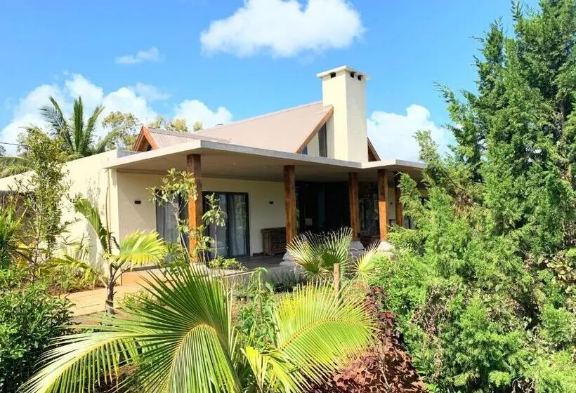 سوییت لوکس, Chamarel Mountain Chalets