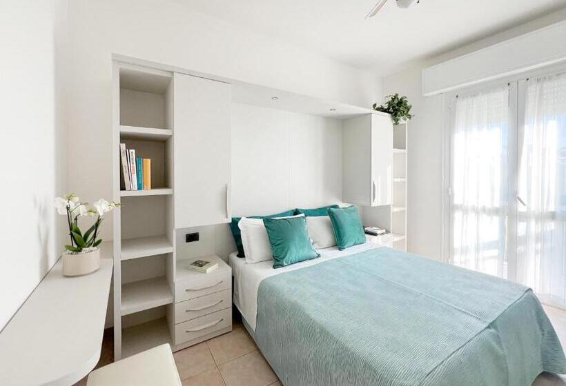 Номер Стандарт с Балконом, Big Family