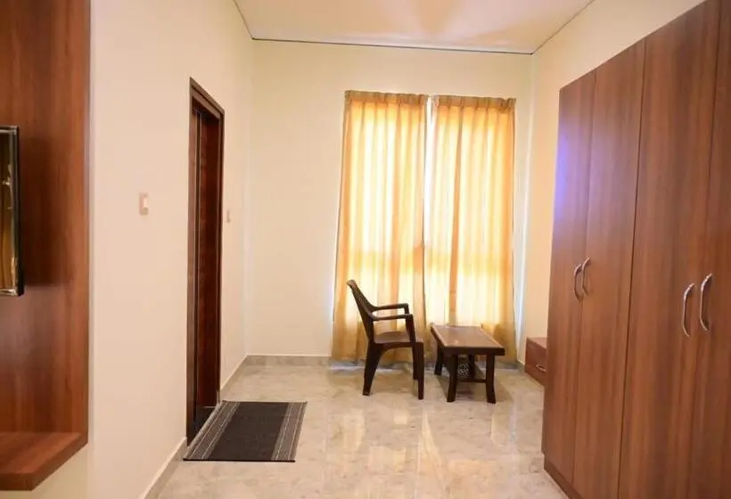 Deluxe-huone, Kcg Residency