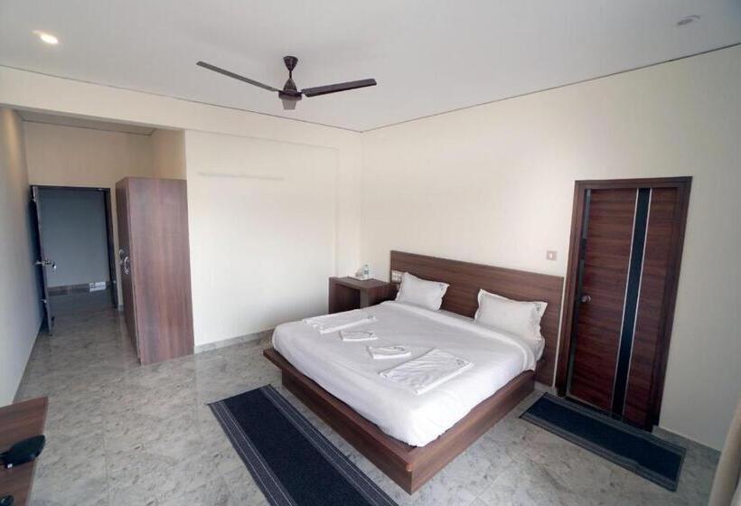 غرفة قياسية, Kcg Residency