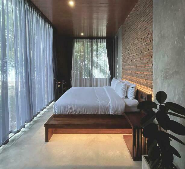 带海景的复工套房, Santi Beach Retreat