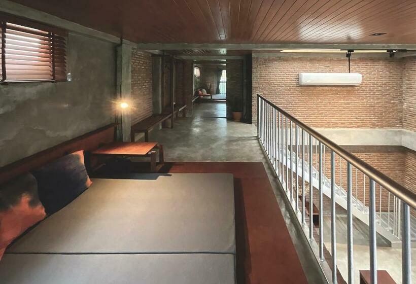 套房带园景, Santi Beach Retreat