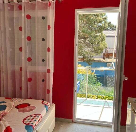 Standard Room with Balcony, Rezidenca Mabel