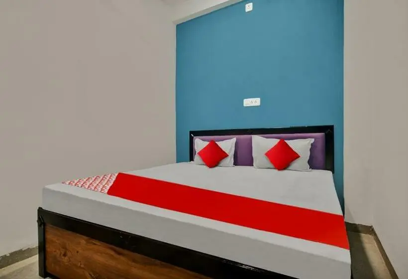 Classic Kolmen Hengen Huone, Oyo Flagship 81292  Choice Inn