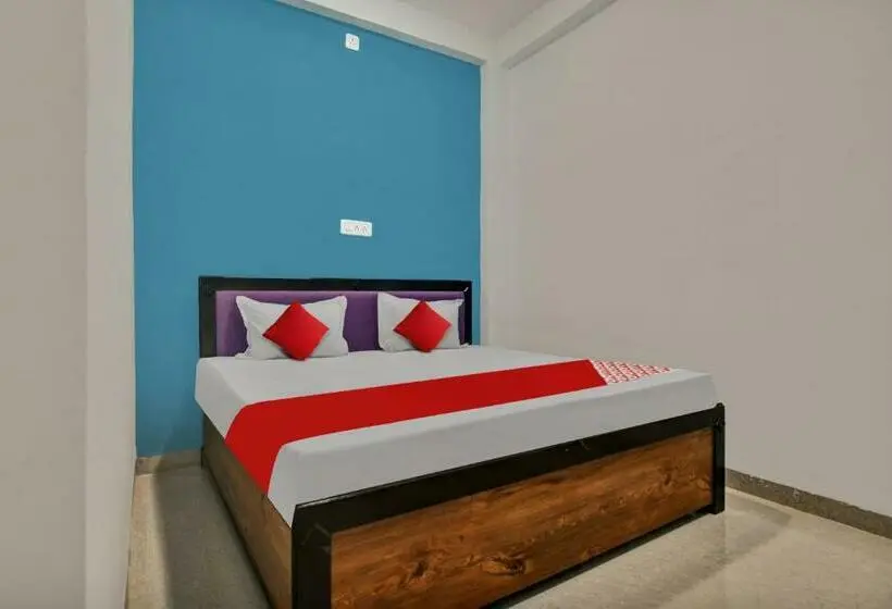 Classic Kolmen Hengen Huone, Oyo Flagship 81292  Choice Inn