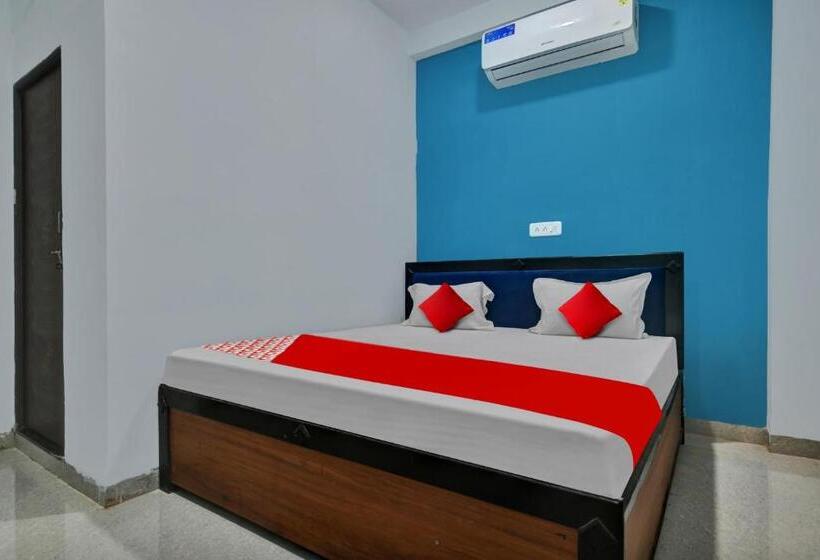 חדר קלאסי לשלושה, Oyo Flagship 81292  Choice Inn