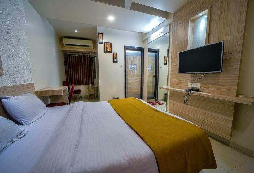 غرفة قياسية, Sony Palace, Kolhapur