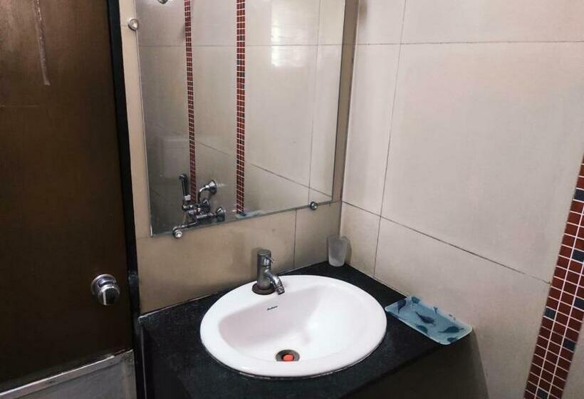 غرفة قياسية, Sony Palace, Kolhapur