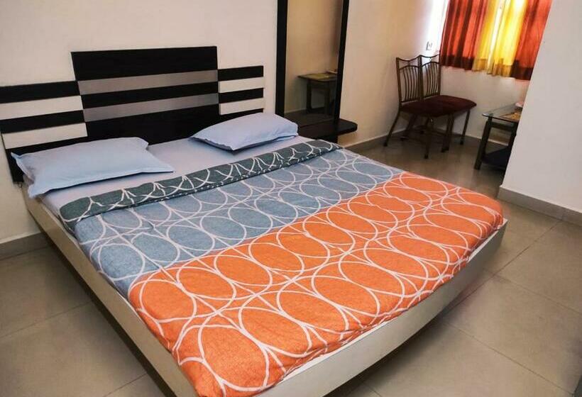 غرفة قياسية, Sony Palace, Kolhapur