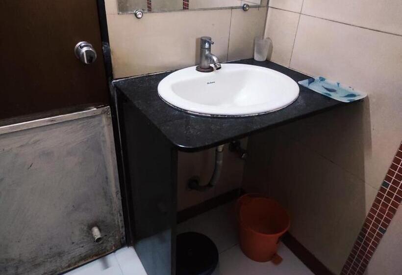 غرفة ديلوكس, Sony Palace, Kolhapur