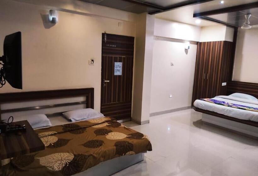 غرفة سوبيريور, Sony Palace, Kolhapur