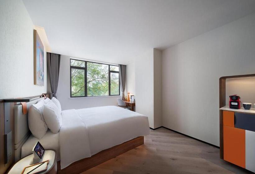 Habitación Cuádruple Deluxe, Urcove By Hyatt Qingcheng Mountain Hot Spring